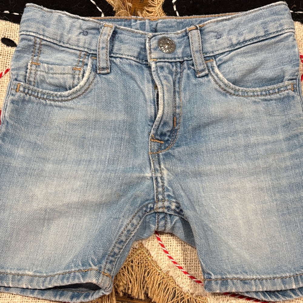 H & M Light Blue toddler Denim Shorts - Picture 1 of 4